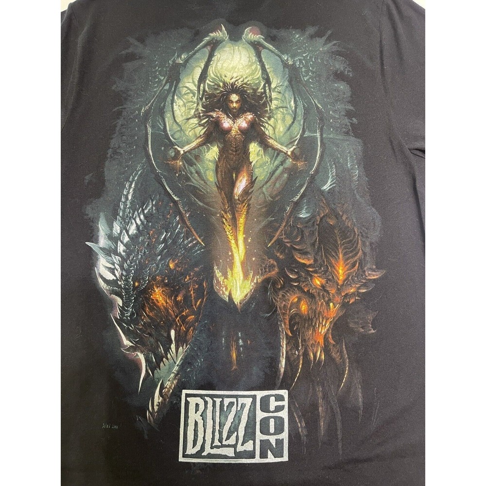 Rare Starcraft Blizzcon 2010 World Of Warcraft T-Shirt M Blizzard Diablo Comic